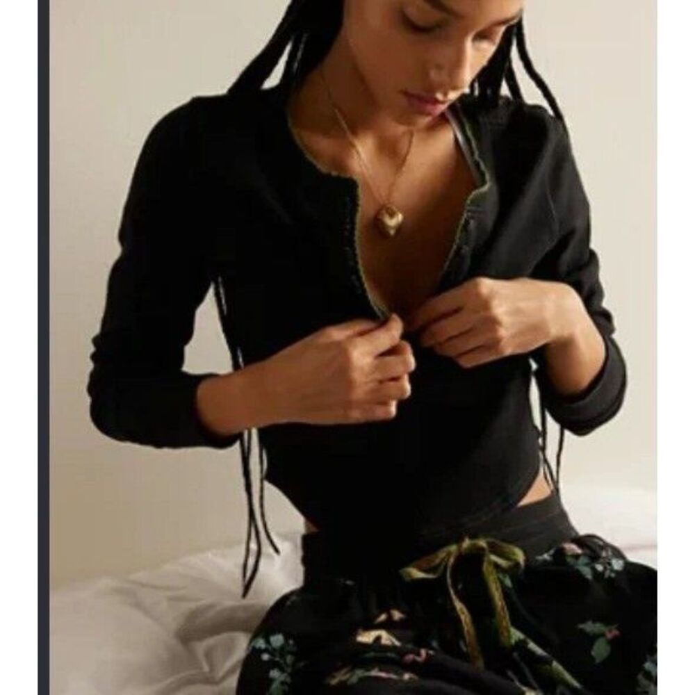 Free People Intimately Holibabe PJ Cropped Top Embroidered Black Cotton L 286544